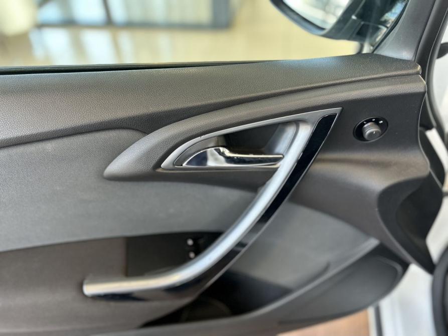 Opel Astra J Рестайлинг Саратов  - изображение 22