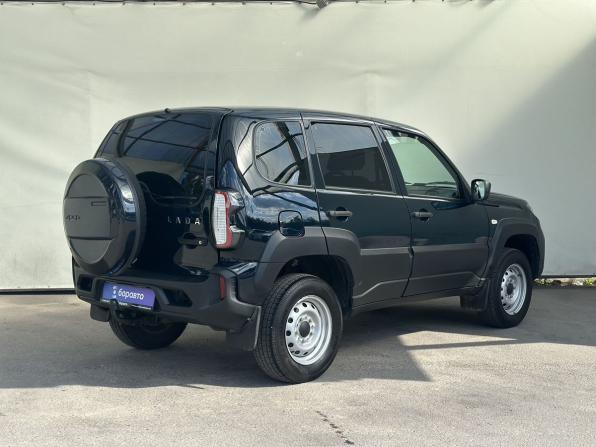 Lada (ВАЗ) Niva Travel I с пробегом 2024 года, цена 1 039 000 рублей, 41886 км, внедорожник, Автокод Объявления