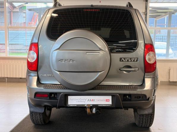 Chevrolet Niva I Рестайлинг с пробегом 2011 года, цена 337 197 рублей, 218353 км, внедорожник, Автокод Объявления
