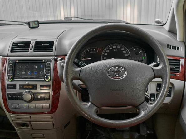 Toyota Ipsum II (M20) Рестайлинг с пробегом 2005 года, цена 900 000 рублей, 150422 км, минивэн, Автокод Объявления