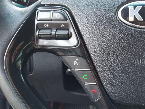 Kia Ceed II с пробегом 2014 года, цена 1 300 000 рублей, 95240 км, универсал, Автокод Объявления