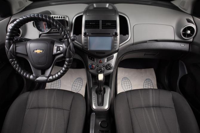 Chevrolet Aveo II с пробегом 2015 года, цена 699 000 рублей, 169325 км, седан, Автокод Объявления