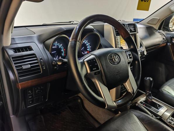 Toyota Land Cruiser Prado 150 Series с пробегом 2009 года, цена 2 190 000 рублей, 198000 км, внедорожник, Автокод Объявления