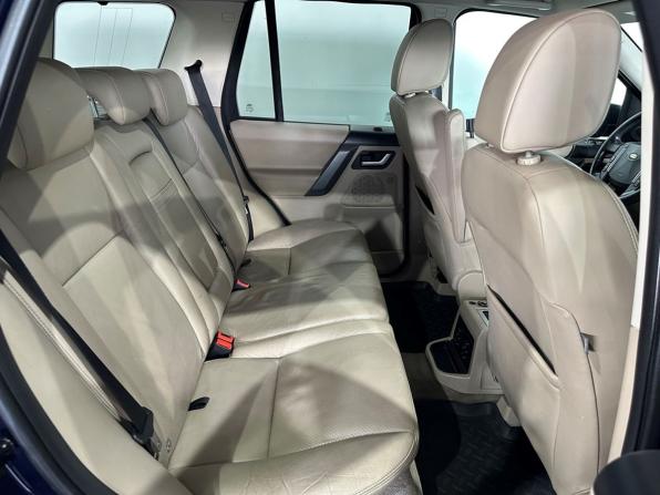 Land Rover Freelander II с пробегом 2008 года, цена 897 000 рублей, 299287 км, внедорожник, Автокод Объявления