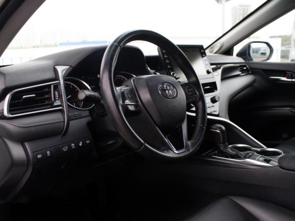Toyota Camry VIII (XV70) Рестайлинг с пробегом 2021 года, цена 2 999 000 рублей, 80140 км, седан, Автокод Объявления