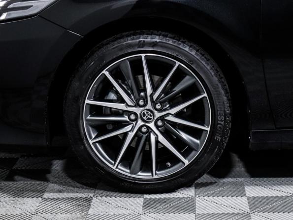 Toyota Camry VIII (XV70) Рестайлинг с пробегом 2023 года, цена 3 899 000 рублей, 23741 км, седан, Автокод Объявления