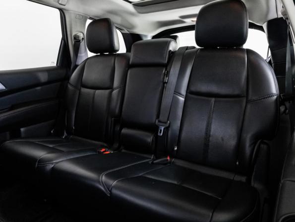 Nissan Pathfinder IV с пробегом 2015 года, цена 1 799 000 рублей, 153704 км, внедорожник, Автокод Объявления
