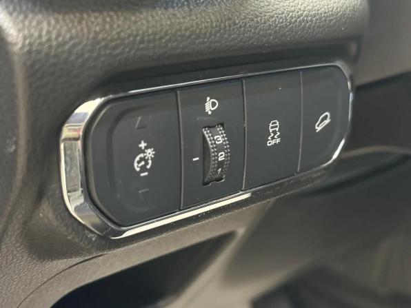 Haval Jolion I с пробегом 2023 года, цена 1 750 000 рублей, 37024 км, внедорожник, Автокод Объявления