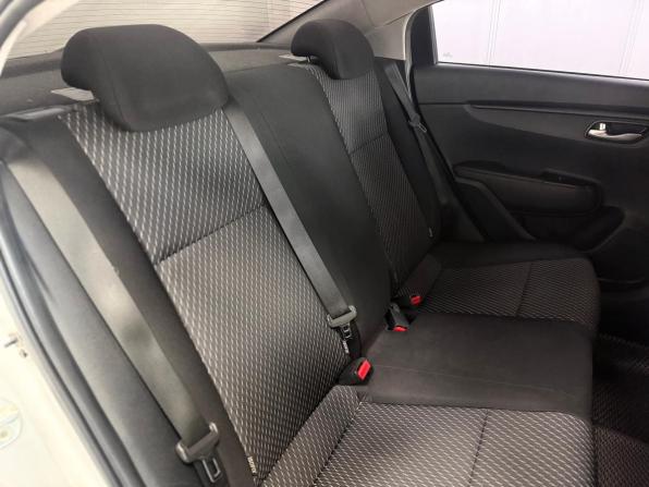 Kia Rio IV с пробегом 2019 года, цена 1 330 000 рублей, 125869 км, седан, Автокод Объявления