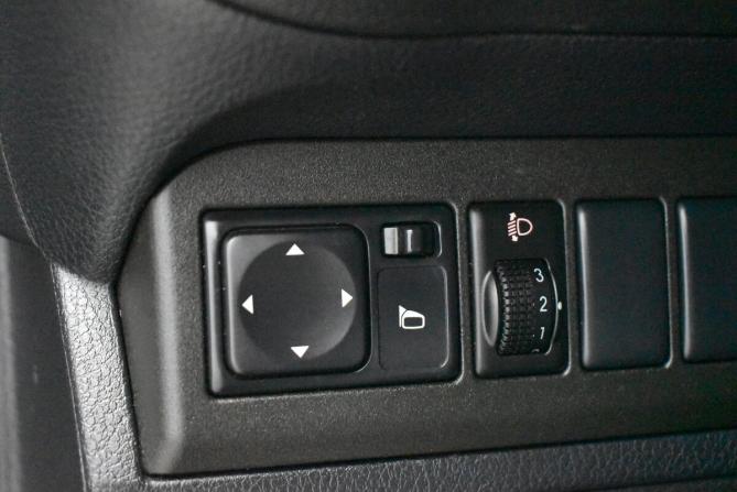 Nissan Note I Рестайлинг с пробегом 2013 года, цена 805 000 рублей, 238641 км, хэтчбек, Автокод Объявления