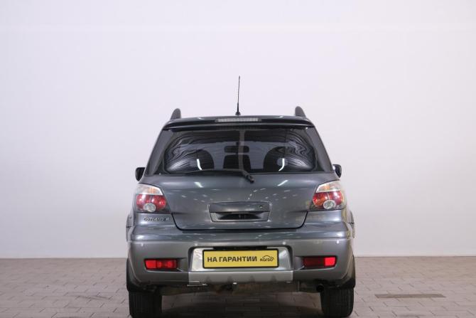 Mitsubishi Outlander I с пробегом 2005 года, цена 829 000 рублей, 230000 км, внедорожник, Автокод Объявления