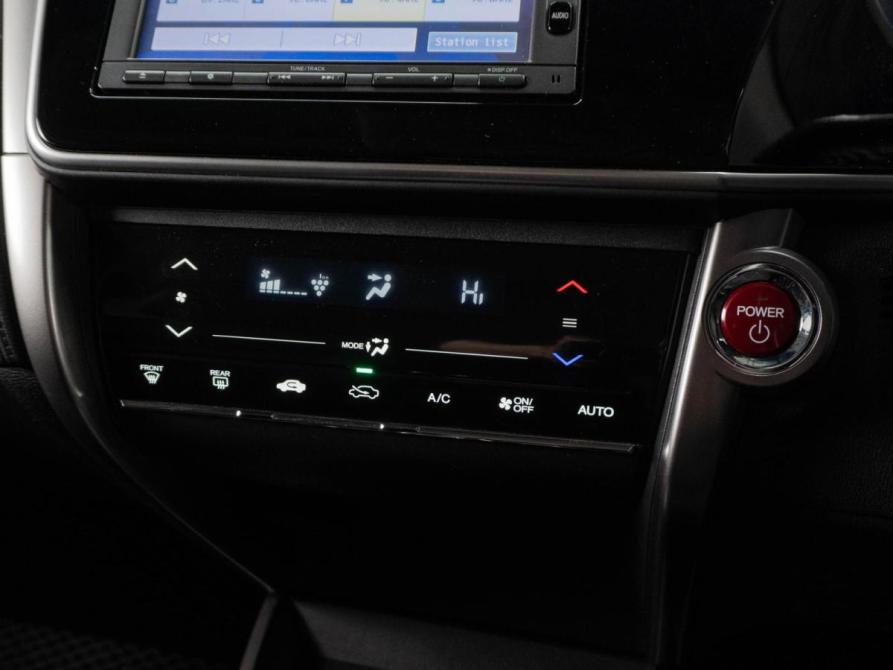 Honda Grace I Тюмень  - изображение 17