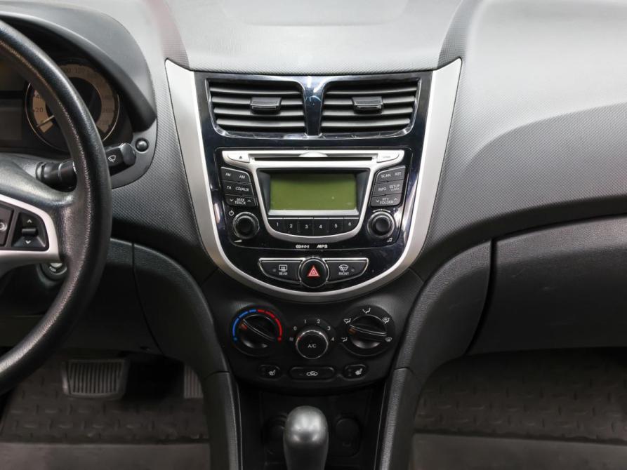 Hyundai Solaris I Москва  - изображение 15