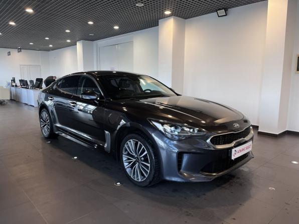 Kia Stinger I с пробегом 2019 года, цена 1 990 000 рублей, 159667 км, лифтбек, Автокод Объявления