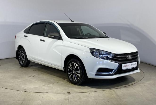 Lada (ВАЗ) Vesta I с пробегом 2018 года, цена 880 000 рублей, 100576 км, седан, Автокод Объявления