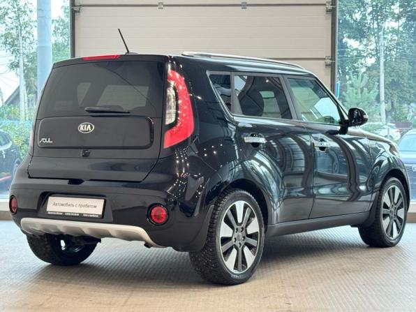 Kia Soul II Рестайлинг с пробегом 2017 года, цена 1 620 000 рублей, 93000 км, хэтчбек, Автокод Объявления