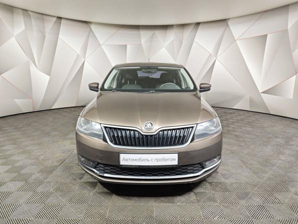 Skoda Rapid I Рестайлинг с пробегом 2018 года, цена 1 285 000 рублей, 100203 км, лифтбек, Автокод Объявления