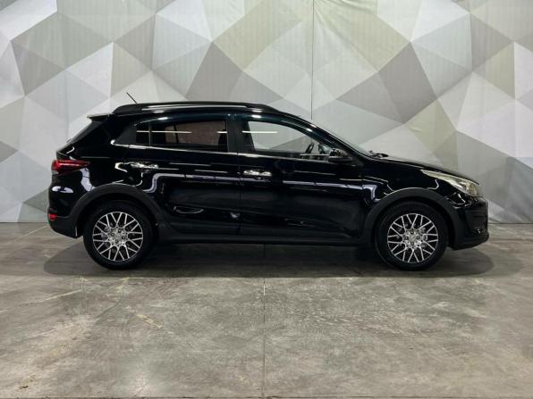 Kia Rio IV с пробегом 2018 года, цена 999 000 рублей, 115000 км, хэтчбек, Автокод Объявления