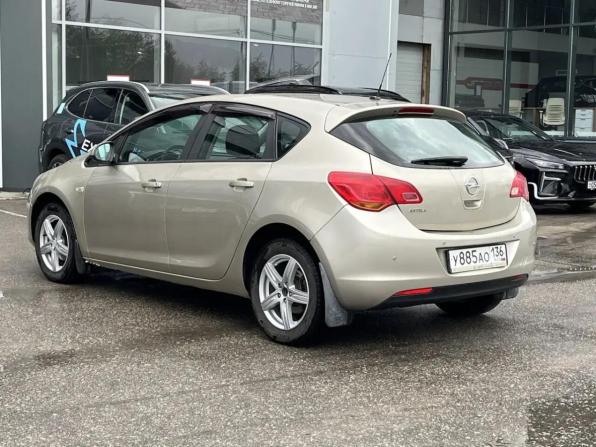 Opel Astra J с пробегом 2012 года, цена 563 000 рублей, 152088 км, хэтчбек, Автокод Объявления