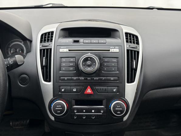 Kia Ceed I Рестайлинг с пробегом 2010 года, цена 649 000 рублей, 238233 км, хэтчбек, Автокод Объявления