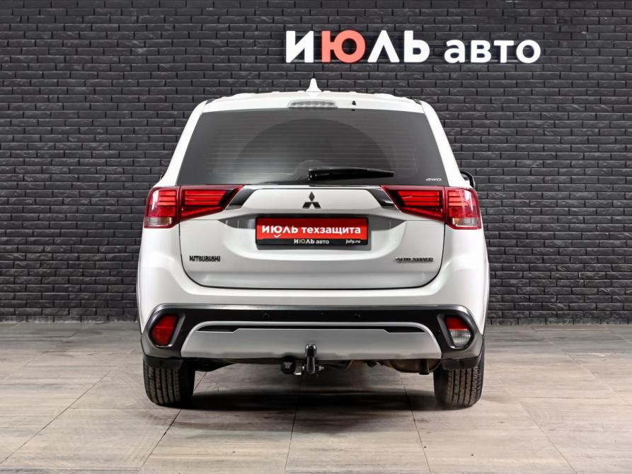 Mitsubishi Outlander III Рестайлинг 3 Екатеринбург  - изображение 5
