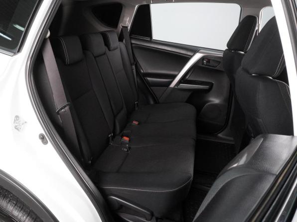 Toyota RAV4 IV (XA40) Рестайлинг с пробегом 2018 года, цена 2 600 000 рублей, 159452 км, внедорожник, Автокод Объявления