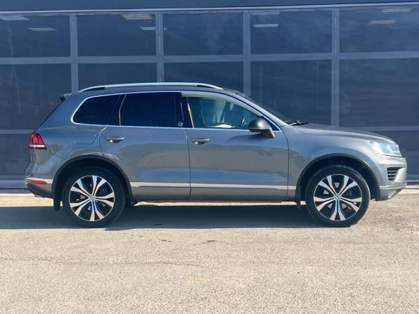Volkswagen Touareg II Рестайлинг с пробегом 2017 года, цена 2 750 000 рублей, 272000 км, внедорожник, Автокод Объявления