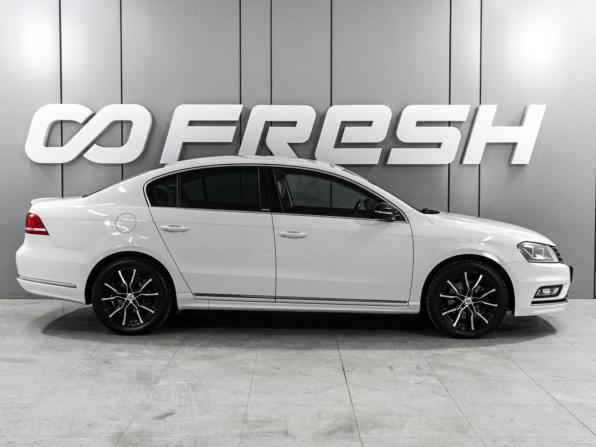 Volkswagen Passat B7 с пробегом 2014 года, цена 968 070 рублей, 231387 км, седан, Автокод Объявления