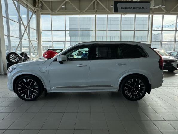 Volvo XC90 II Рестайлинг 2 с пробегом 2024 года, цена 10 998 000 рублей, 31548 км, внедорожник, Автокод Объявления