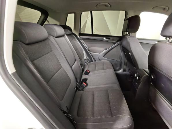 Volkswagen Tiguan I Рестайлинг с пробегом 2016 года, цена 1 241 000 рублей, 175245 км, внедорожник, Автокод Объявления