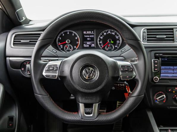 Volkswagen Jetta VI Рестайлинг с пробегом 2014 года, цена 1 488 000 рублей, 145490 км, седан, Автокод Объявления