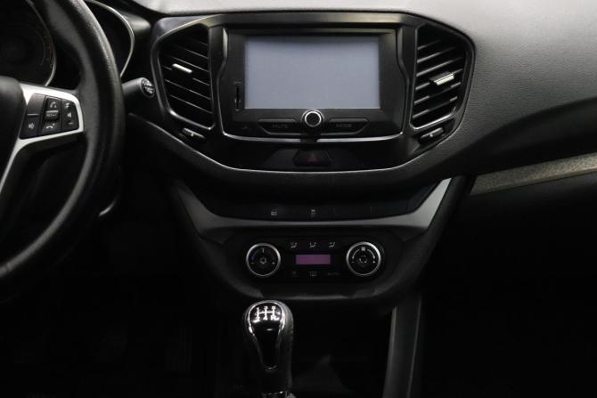 Lada (ВАЗ) Vesta I с пробегом 2018 года, цена 930 000 рублей, 67349 км, седан, Автокод Объявления