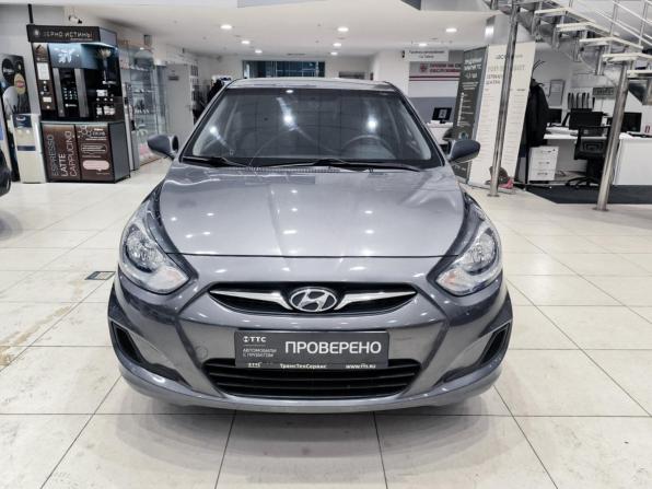 Hyundai Solaris I с пробегом 2012 года, цена 599 000 рублей, 209000 км, хэтчбек, Автокод Объявления