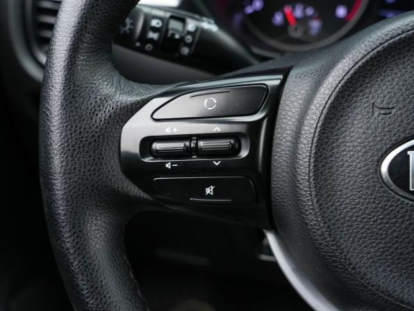 Kia Rio IV с пробегом 2019 года, цена 820 000 рублей, 310545 км, седан, Автокод Объявления