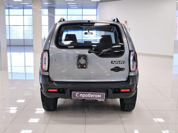 Chevrolet Niva I Рестайлинг с пробегом 2016 года, цена 482 000 рублей, 100105 км, внедорожник, Автокод Объявления