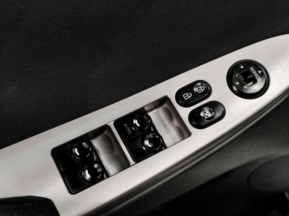 Hyundai Solaris I Рестайлинг с пробегом 2016 года, цена 800 000 рублей, 101322 км, седан, Автокод Объявления