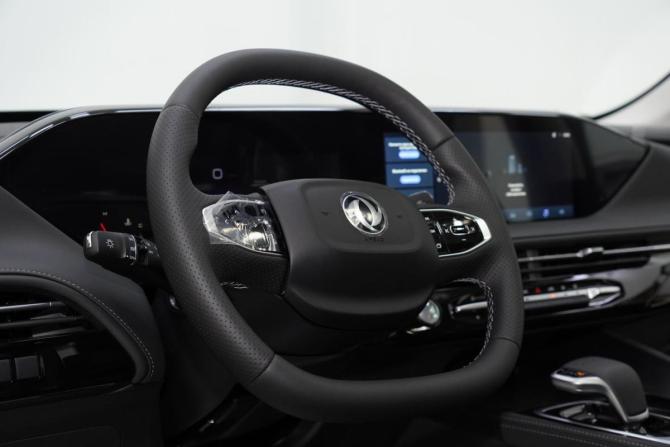 Новый Dongfeng Huge 2024 года, цена 2 699 000 рублей, внедорожник, Автокод Объявления