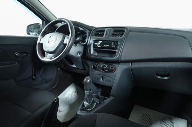 Renault Sandero II с пробегом 2016 года, цена 769 000 рублей, 95000 км, хэтчбек, Автокод Объявления