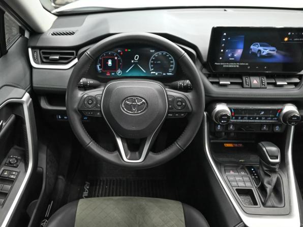 Toyota RAV4 VI (XA60) с пробегом 2025 года, цена 4 150 000 рублей, 10204 км, внедорожник, Автокод Объявления