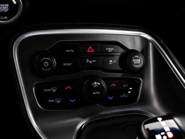 Dodge Challenger III Рестайлинг 2 с пробегом 2020 года, цена 3 685 000 рублей, 45176 км, купе, Автокод Объявления
