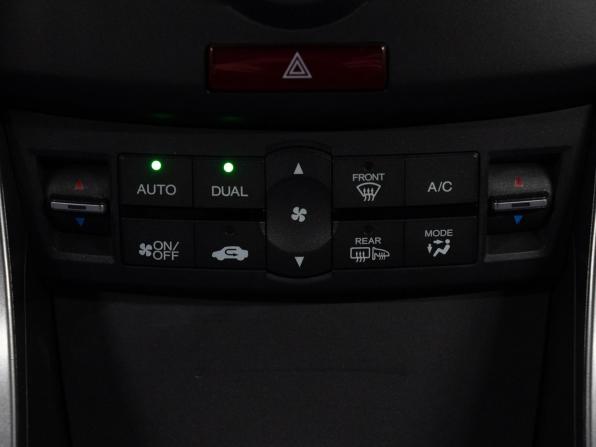 Honda Accord VIII Рестайлинг с пробегом 2012 года, цена 1 479 000 рублей, 202274 км, седан, Автокод Объявления