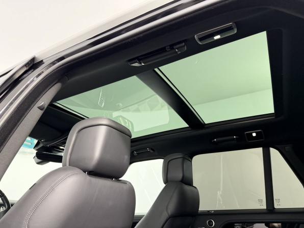 Land Rover Range Rover IV Рестайлинг с пробегом 2018 года, цена 7 800 000 рублей, 62149 км, внедорожник, Автокод Объявления