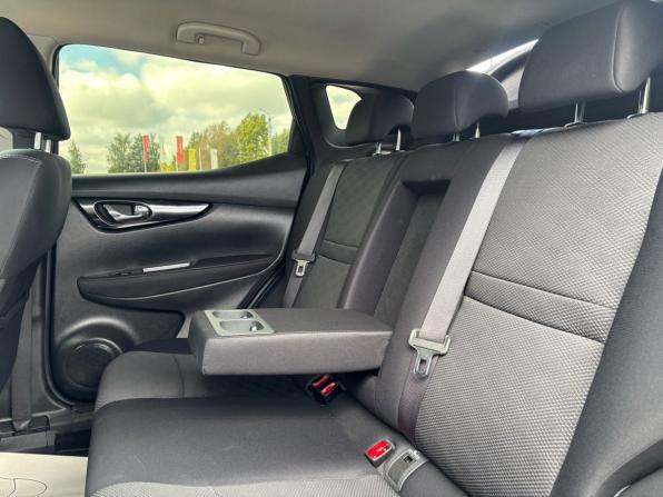 Nissan Qashqai II с пробегом 2015 года, цена 1 570 000 рублей, 126662 км, внедорожник, Автокод Объявления