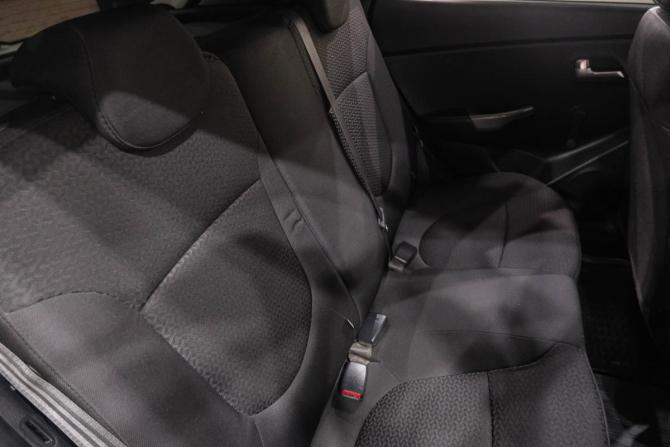 Kia Rio III Рестайлинг с пробегом 2017 года, цена 1 379 000 рублей, 105000 км, хэтчбек, Автокод Объявления