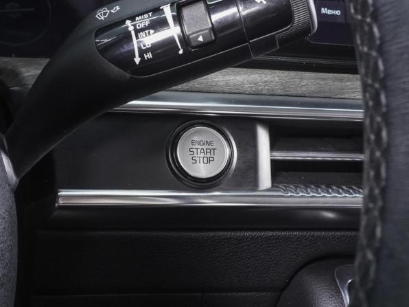 Kia K5 II с пробегом 2020 года, цена 3 099 000 рублей, 44737 км, седан, Автокод Объявления