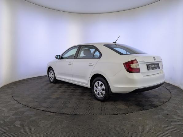 Skoda Rapid I Рестайлинг с пробегом 2019 года, цена 850 000 рублей, 250103 км, лифтбек, Автокод Объявления