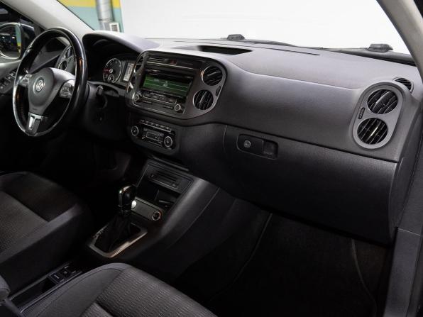 Volkswagen Tiguan I Рестайлинг с пробегом 2012 года, цена 1 379 000 рублей, 258439 км, внедорожник, Автокод Объявления