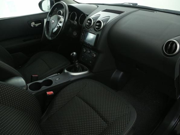 Nissan Qashqai I с пробегом 2009 года, цена 722 000 рублей, 172000 км, внедорожник, Автокод Объявления
