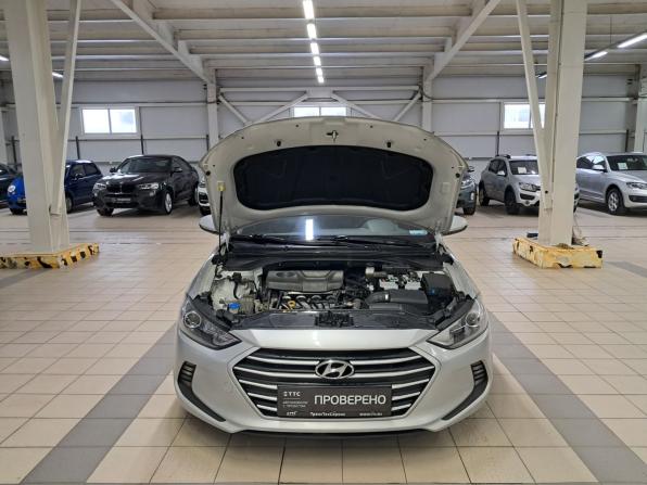Hyundai Elantra VI (AD) с пробегом 2016 года, цена 1 095 000 рублей, 212227 км, седан, Автокод Объявления