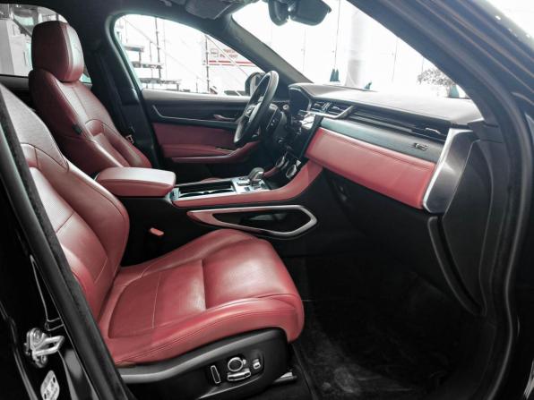 Jaguar F-Pace I Рестайлинг с пробегом 2021 года, цена 4 950 000 рублей, 51421 км, внедорожник, Автокод Объявления